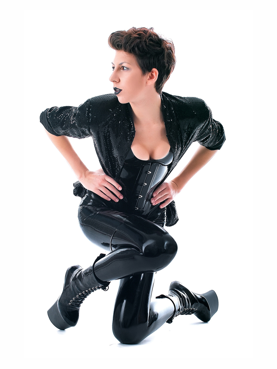 Rhina De La Tex - Contemporary Highstyle Fashion